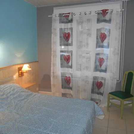 Les Mimosas Apartman